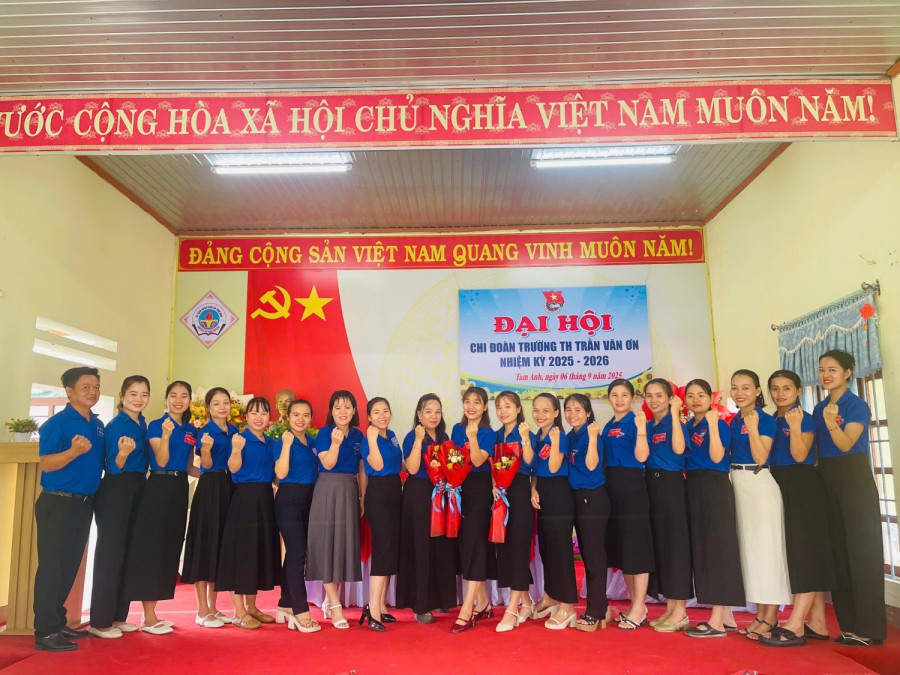 Chi đoàn TH Trần Văn Ơn