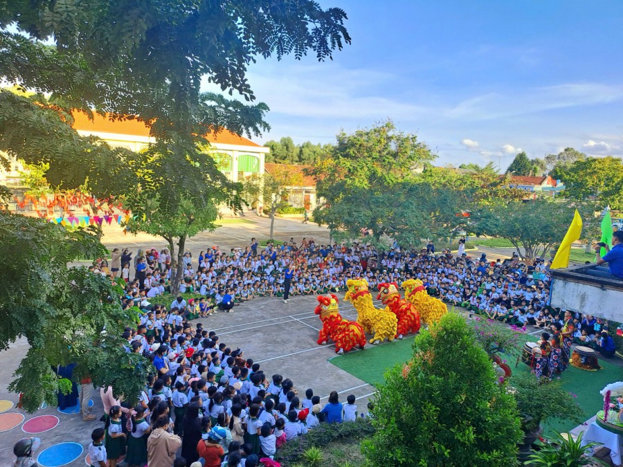 🌕 VUI HỘI TRUNG THU CHO EM NĂM 2025