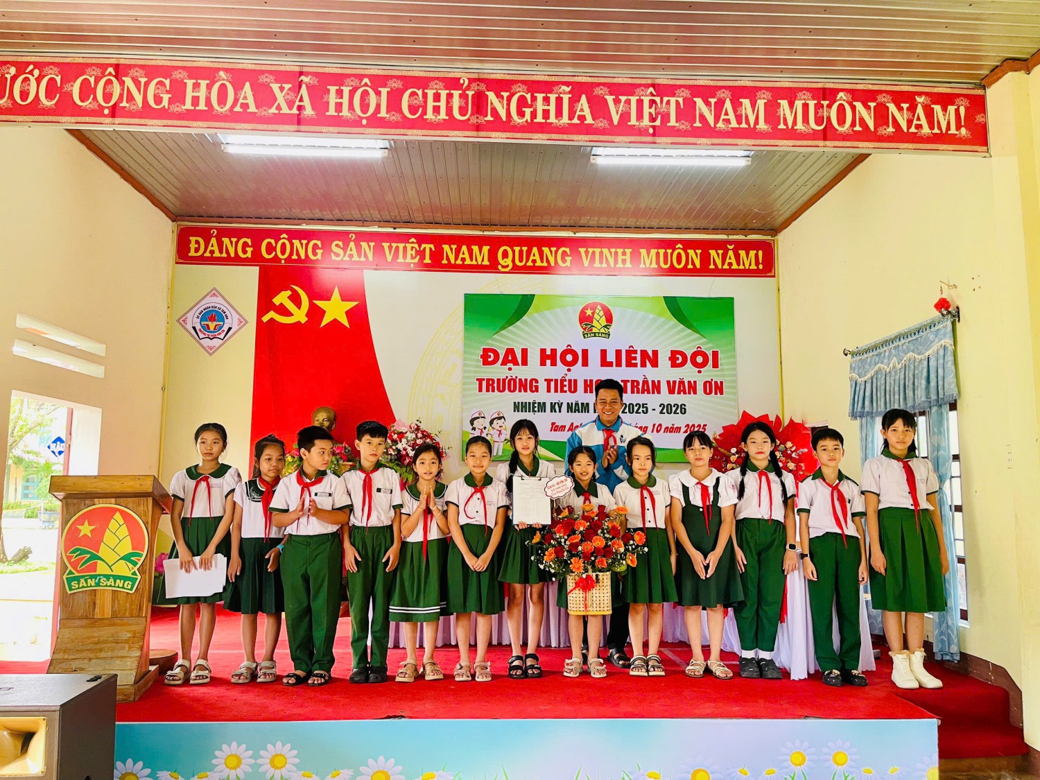 ĐH Liên đội 25   26 (38)