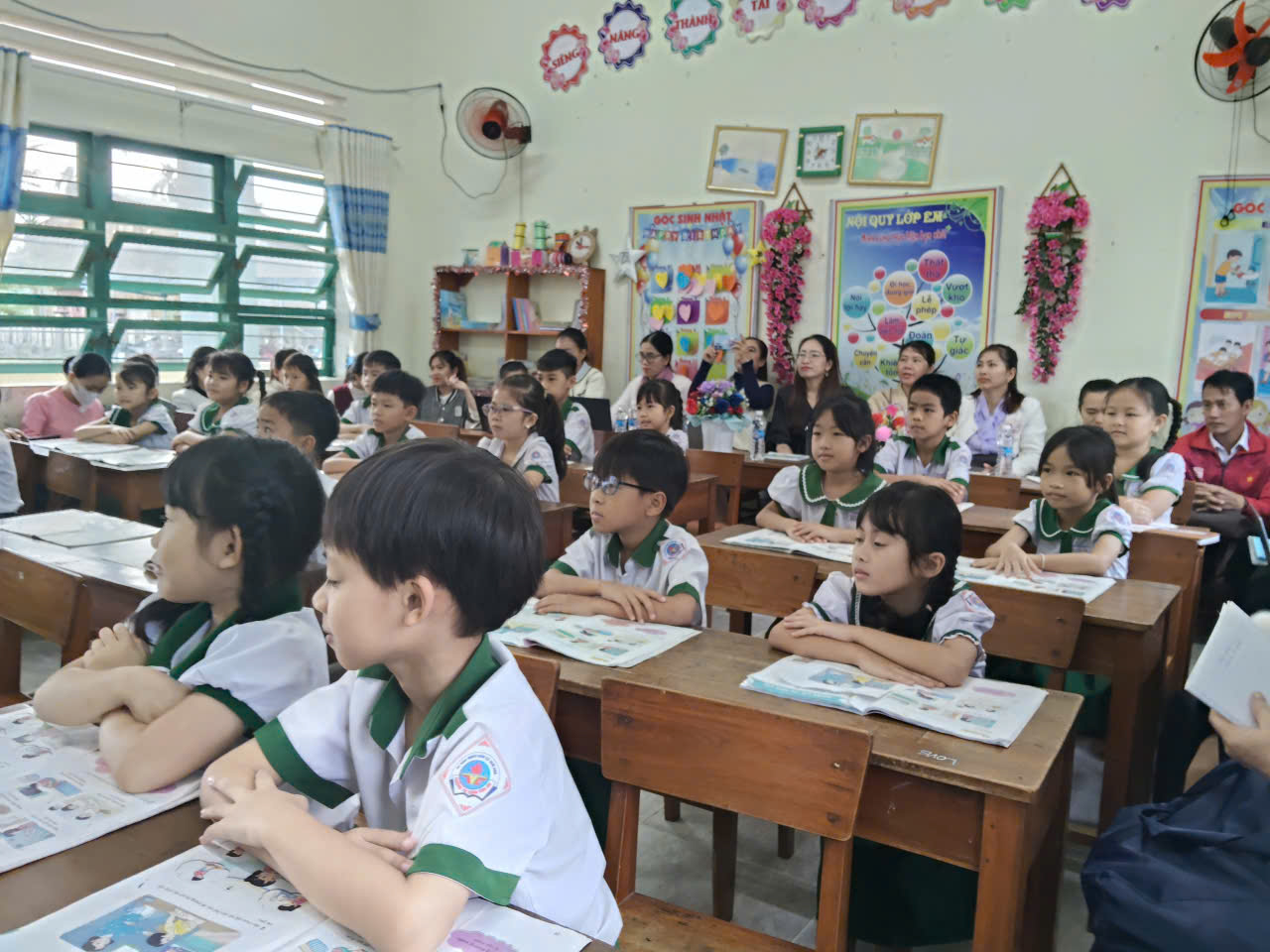 SINH HOẠT CHUYÊN MÔN CẤP TRƯỜNG MÔN ĐẠO ĐỨC LỚP 2